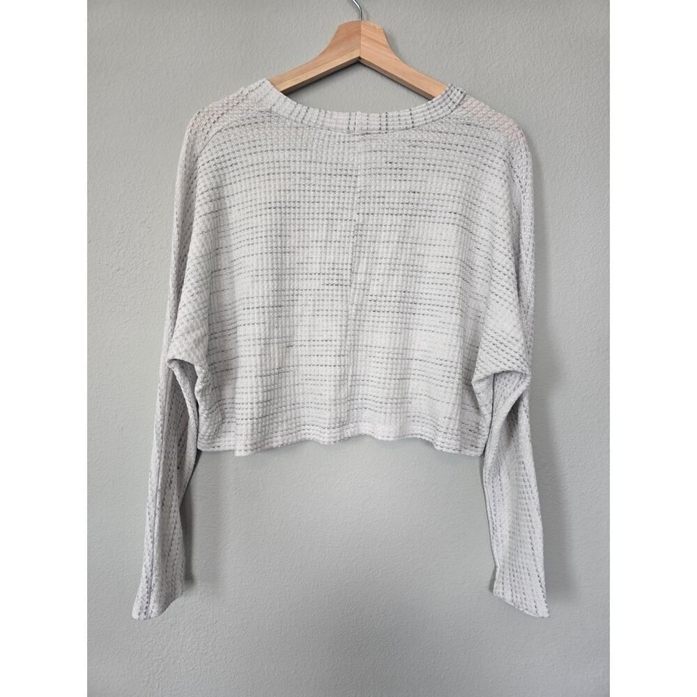 Sadie & Sage Soft Waffle Knit Cropped Cardigan Gray Button Front Women Size S - Picture 4 of 6